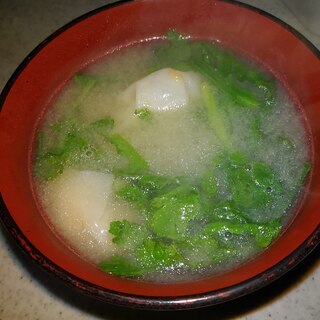 菊菜とシウマイの味噌汁